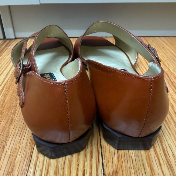 Pristine Vintage Leather Sandals / 7 / Quiet Luxury / Neutral / Designer / Flat - Picture 7 of 10